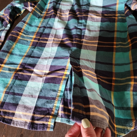 💐2/$25 Women's Columbia Sportswear Plaid Button-down Shirt, Medium - Picture 6 of 11